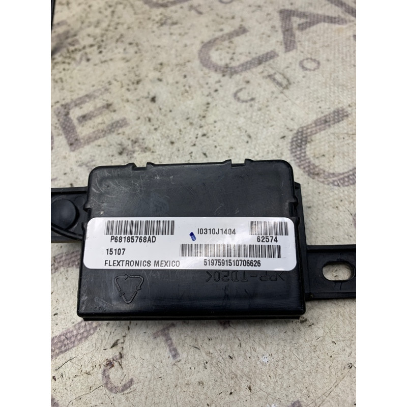 Антенна бесключевого доступа (электрика) Dodge Durango WD 2015 5.7 HEMi 68185768AD