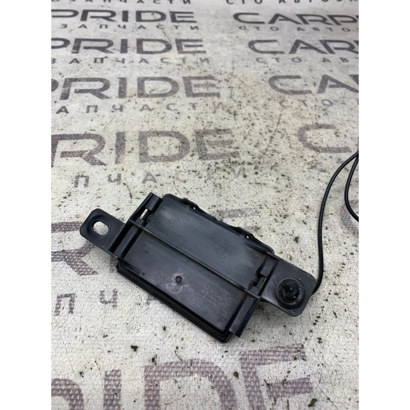 Антенна бесключевого доступа (электрика) Dodge Durango WD 2015 5.7 HEMi 68185768AD