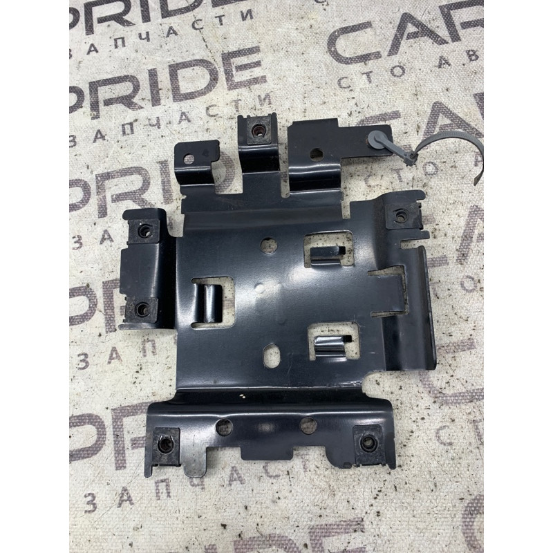 Кронштейн блока управления двигателем (кузов и элементы) Dodge Durango WD 2015 5.7 HEMi 68068324ad