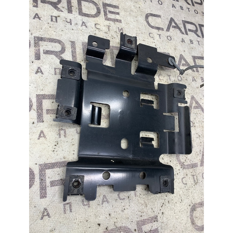 Кронштейн блока управления двигателем (кузов и элементы) Dodge Durango WD 2015 5.7 HEMi 68068324ad