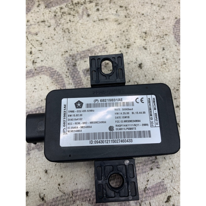 Блок управления давления в шинах (электрика / блок управления) Dodge Durango WD 2015 5.7 HEMi 68219831ae