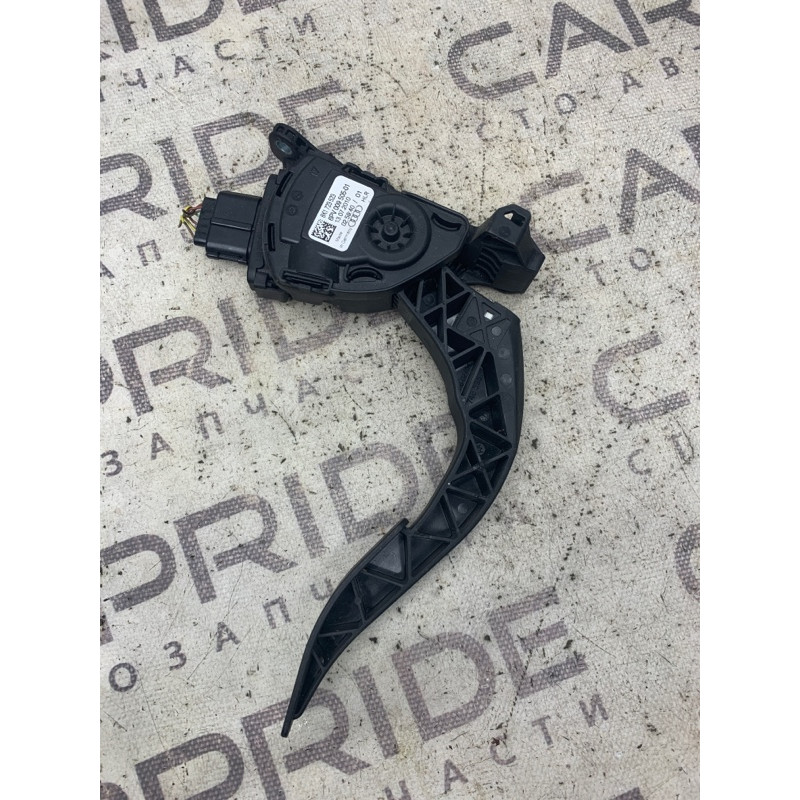 Педаль газа (электрика двигателя) Audi Q5 8R 2010 8k1723523