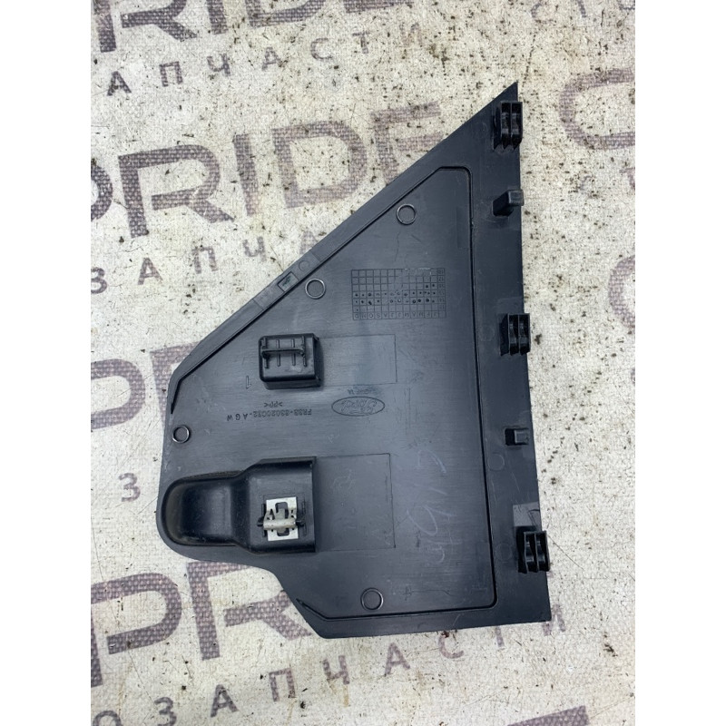 Бокова накладка торпеди (салон) Ford Mustang MK6 fr3b63020c62