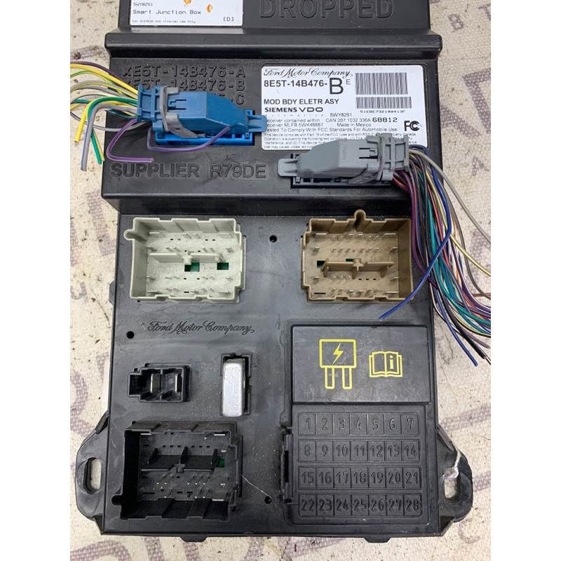 Блок предохранителей (электрика) Ford Fusion MK5 2008 8e5t14b476be