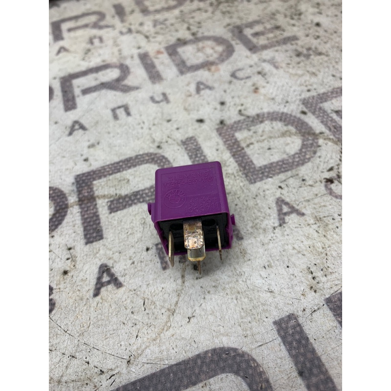 Реле (электрика) Bmw 3-series E36 61361388911