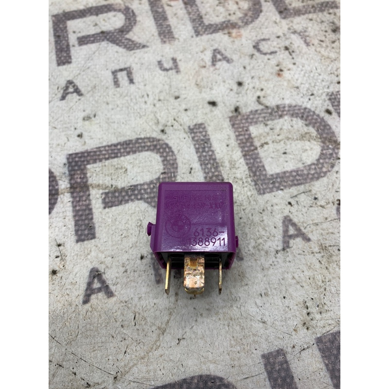 Реле (электрика) Bmw 3-series E36 61361388911