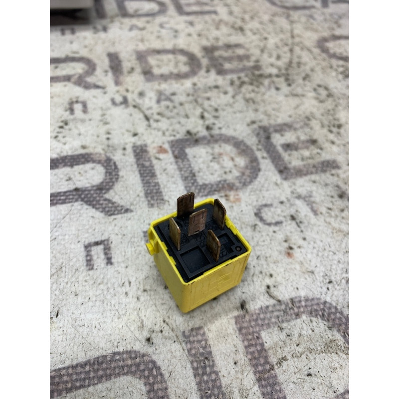 Реле (электрика) Bmw 3-series E36 61361389105