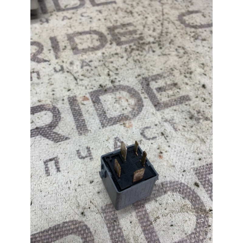 Реле (электрика) Bmw 3-series E36 61361393403