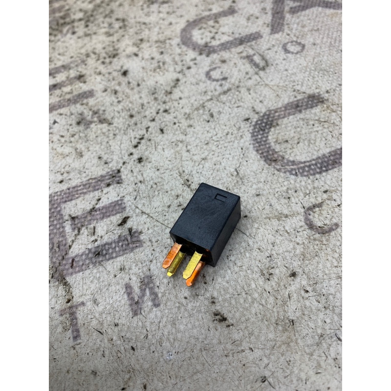 Реле (электрика) Mitsubishi Eclipse DK mr538851