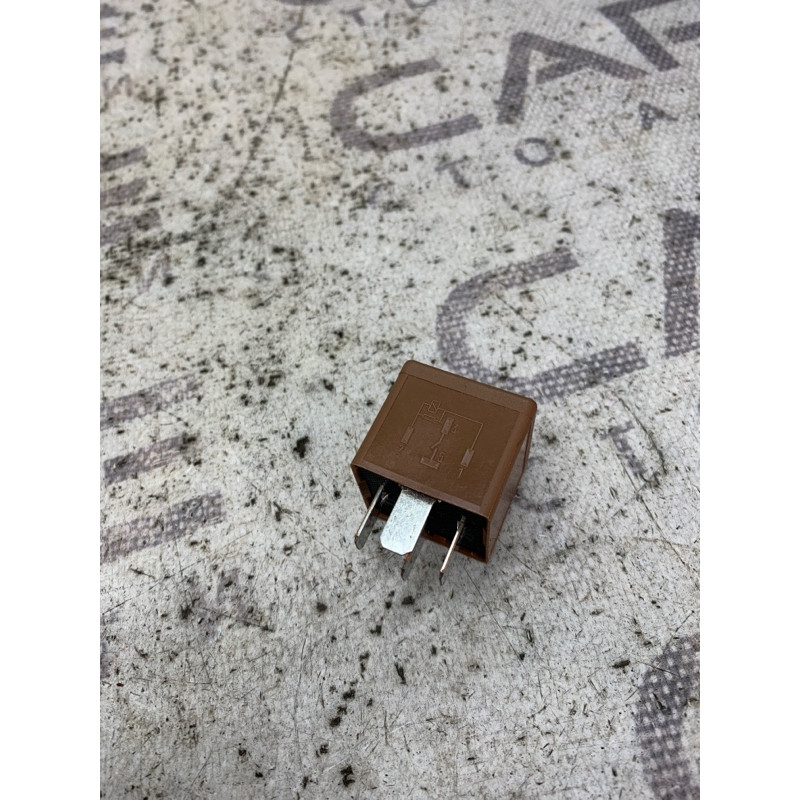 Реле (электрика) Jaguar XJ X308 1999 lja6703aa