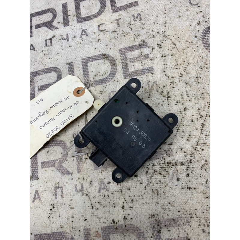Привод заслонки отопителя (отопление и кондиционирование) Nissan Altima L32 2005 3f12030820