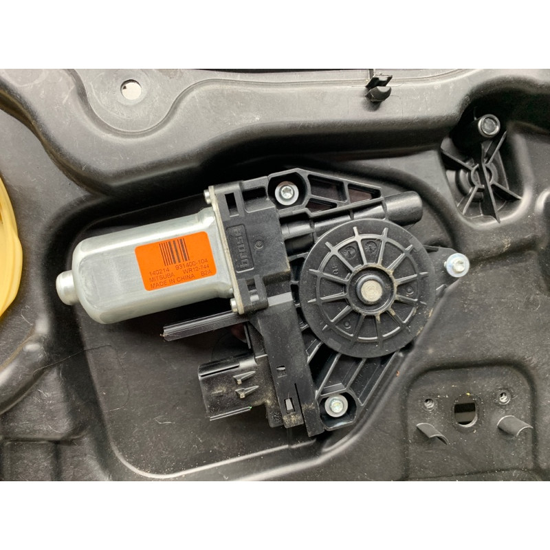 Механизм стеклоподъемника с мотором (кузов и элементы) Jeep Cherokee Trailhawk 2014 2.4 68227255AB