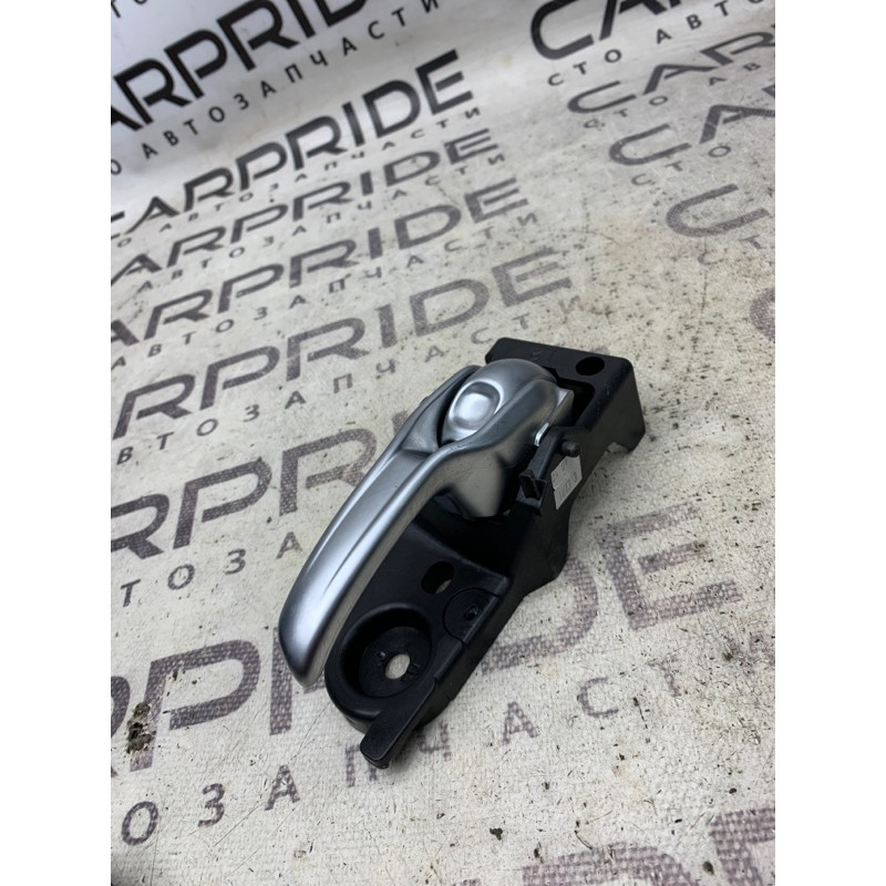 Ручка дверей внутрішня (салон) Jeep Cherokee Trailhawk 2014 2.4 68227251AA