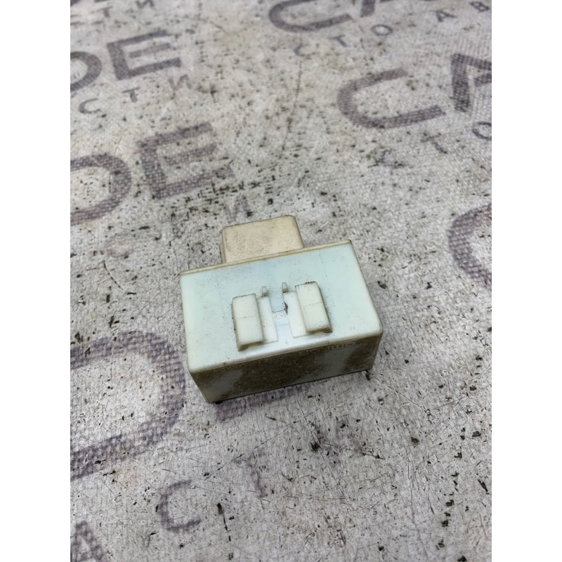 Реле (электрика) Mazda 626 GF 2000 gd7a67830