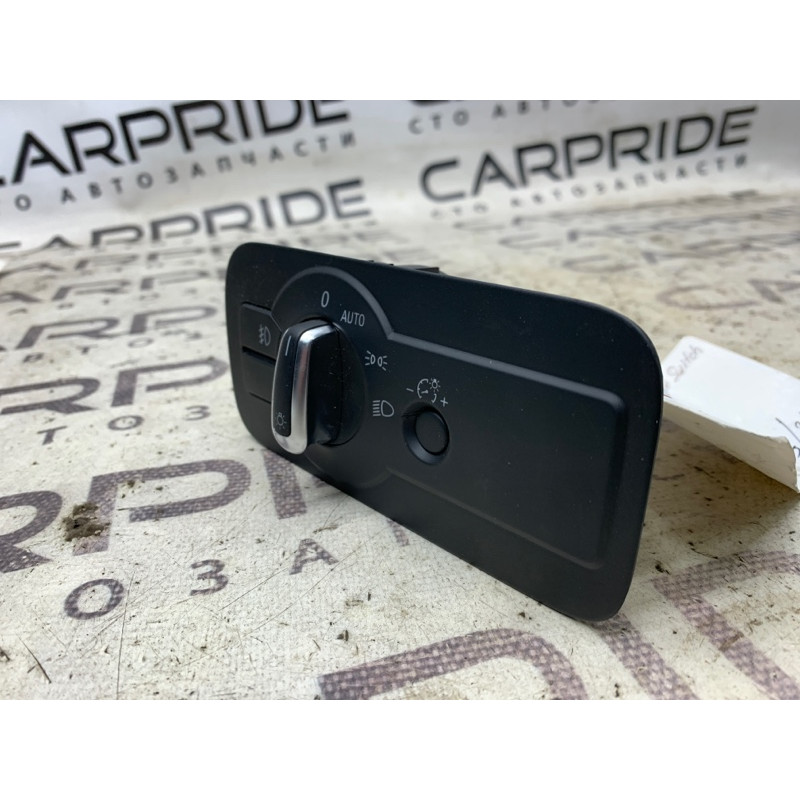 Переключатель света (электрика) Volkswagen Touareg NF 2011 7P6941431E