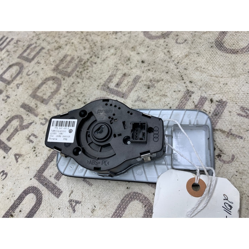 Переключатель света (электрика) Volkswagen Touareg NF 2011 7P6941431E