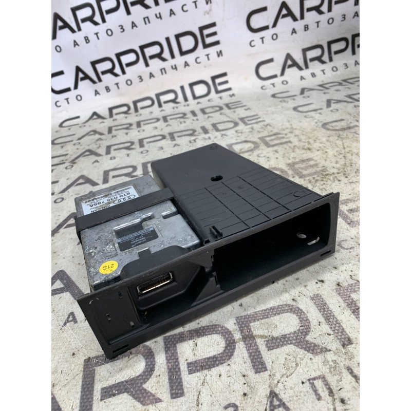 Блок управления интерфейсом (электрика / блок управления) Audi A4 B8 8T0035785A