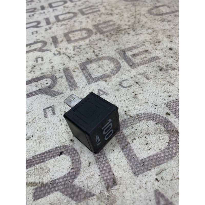 Реле (электрика) Volkswagen Passat CC 3C 7m0951253a