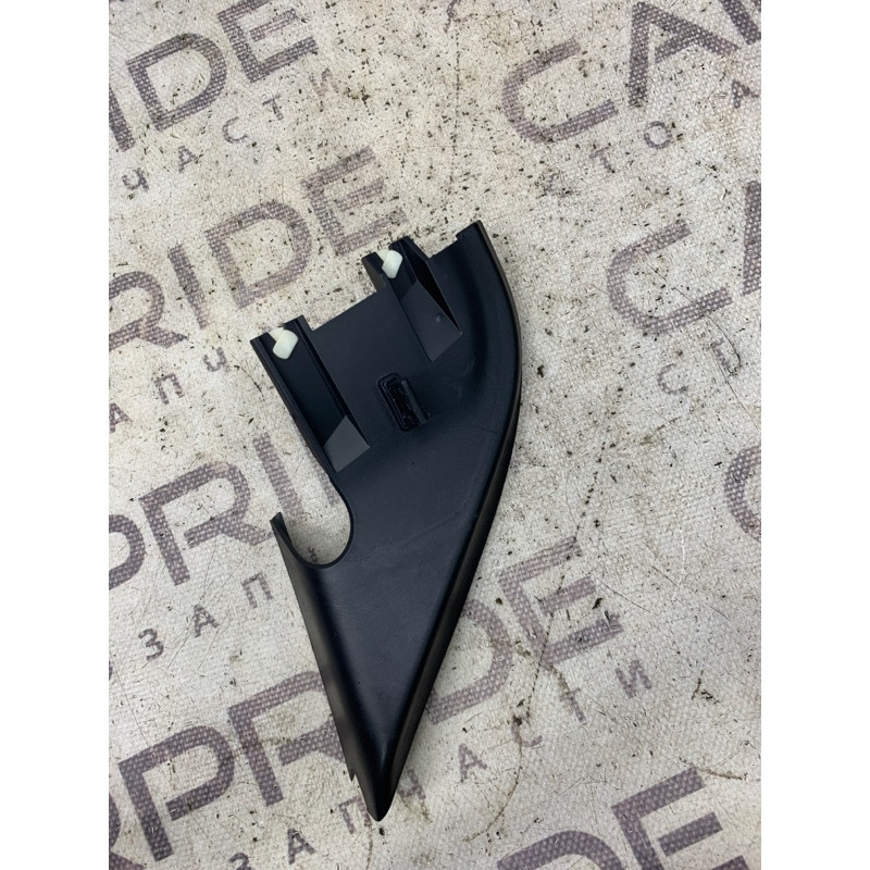 Молдинг двери (уголок) внутренний (кузов и элементы) Volkswagen Passat B7 2014 1.8 561837994