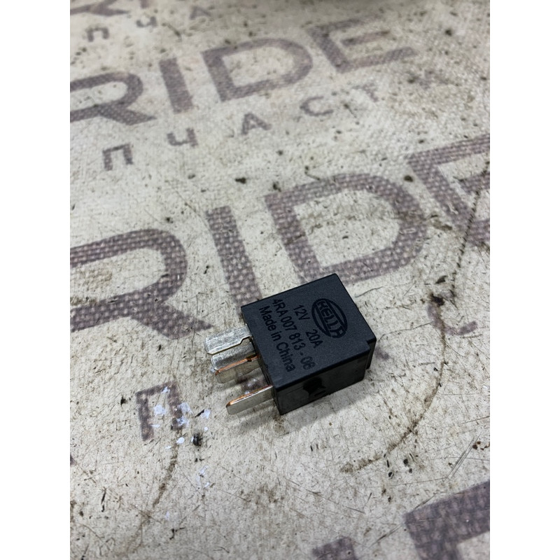 Реле (электрика) Mercedes-Benz E-class W211 a0025428319