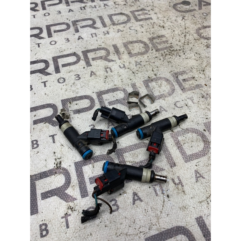 Форсунка топливная (топливная система) Jeep Compass MK49 2011 2.4 04891577ac