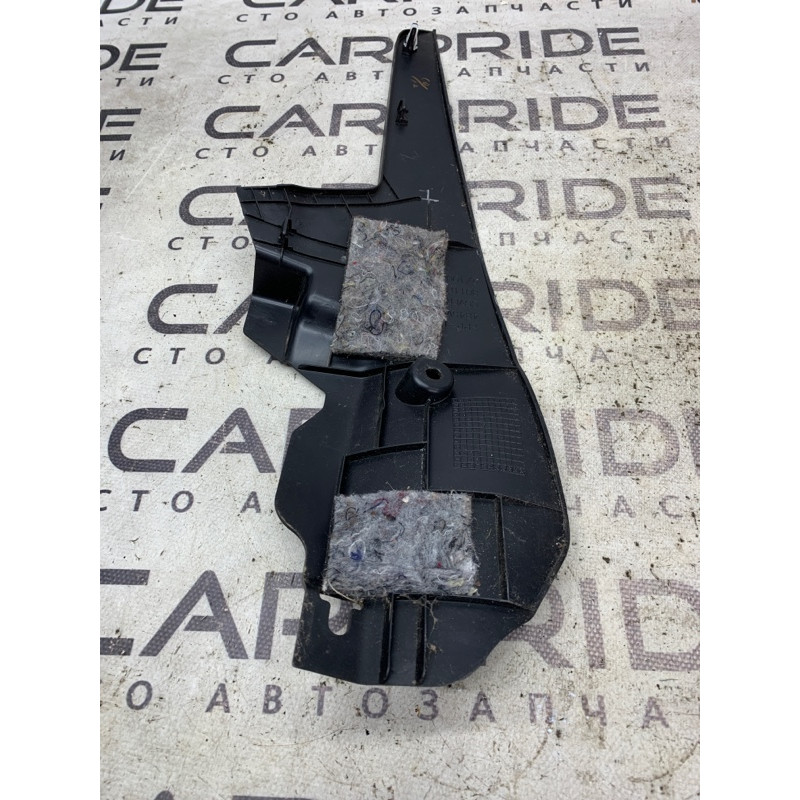 Накладка центральной консоли (салон) Mitsubishi Outlander GF 2017 2.4 8011B780XA