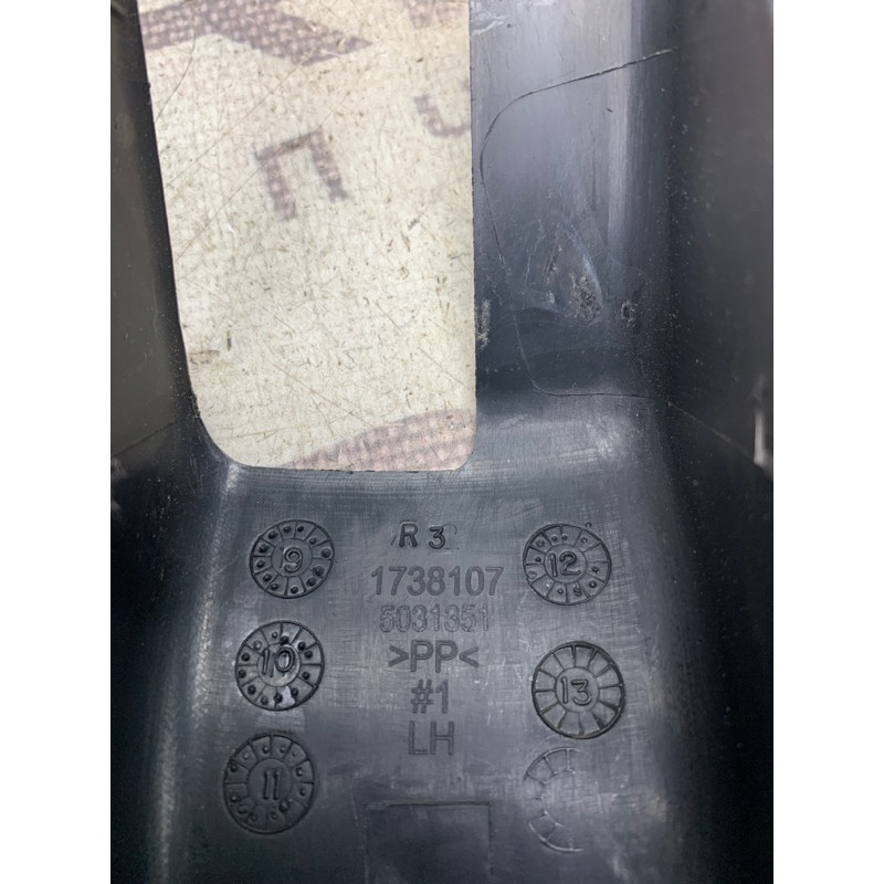 Заглушка сидения (салон) KIA Sorento UM 2013 2.4 880561U010VA