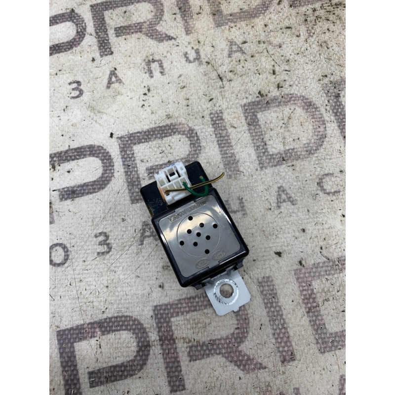 Сигнал (електрика) KIA Sorento UM 2013 2.4 957102e000