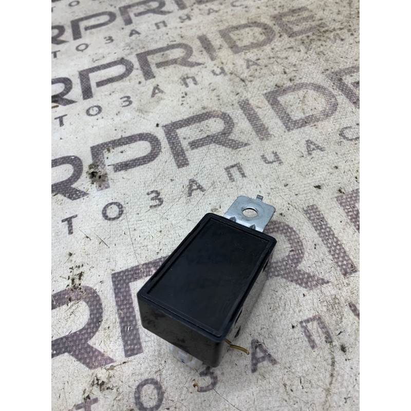 Сигнал (електрика) KIA Sorento UM 2013 2.4 957102e000