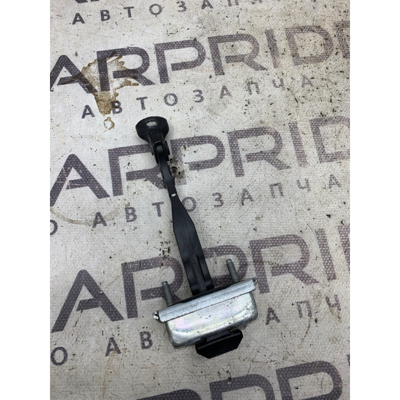 Ограничитель двери (кузов и элементы) FORD Focus MK3 2012 2.0 CP9Z5823500A