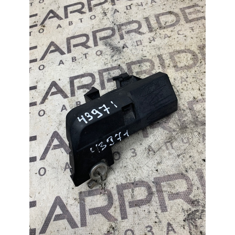 Клемма (электрика) Audi Q5 8R 2014 kb8j4590