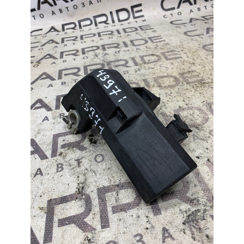 Клемма (электрика) Audi Q5 8R 2014 kb8j4590