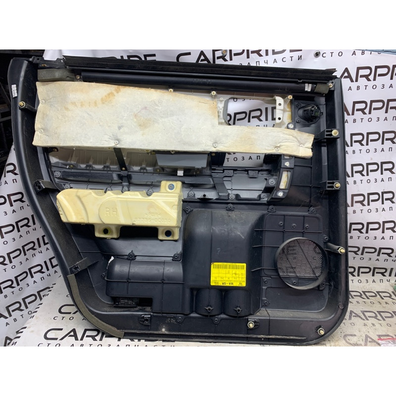 Дверная карта (салон) Toyota Sequoia XK60 677870c050