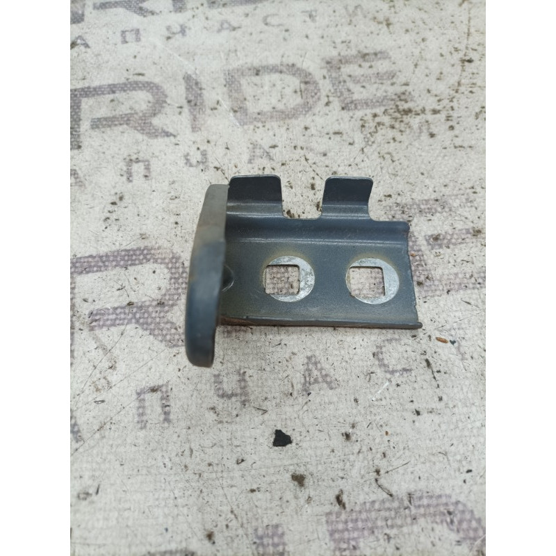 Кріплення крила (кузов і елементи) Jeep Cherokee Trailhawk 2014 2.4 68144437AA