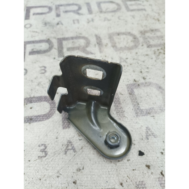 Кріплення крила (кузов і елементи) Jeep Cherokee Trailhawk 2014 2.4 68144437AA