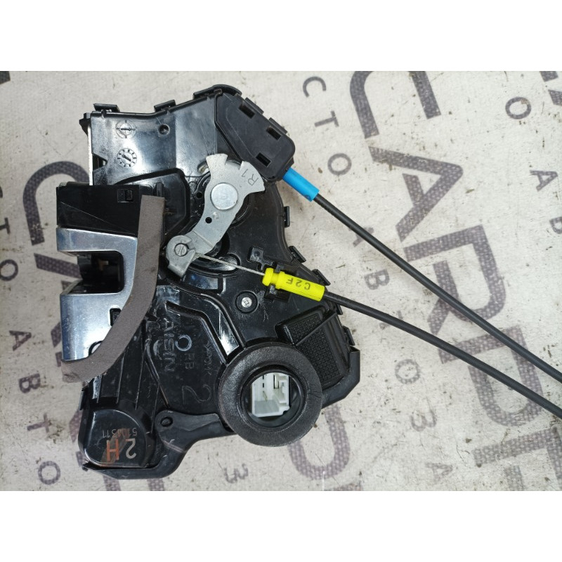 Замок дверей (кузов і елементи) Subaru Forester SJ 2016 2.5 61032SG080