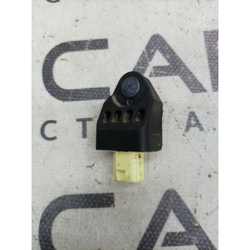 Датчик удара (электрика / датчики) Subaru Forester SJ 2016 2.5 98237sg010