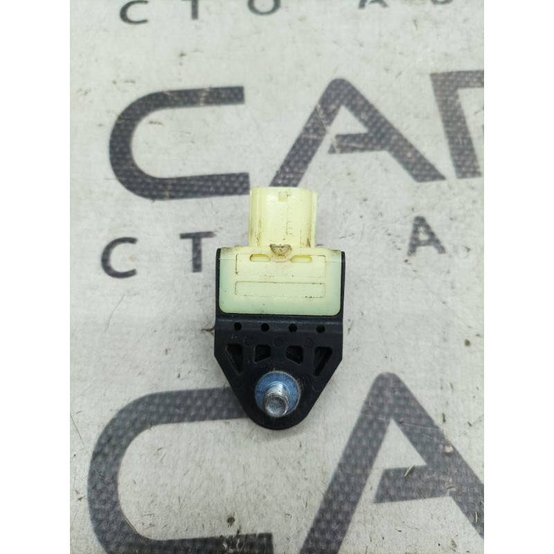 Датчик удара (электрика / датчики) Subaru Forester SJ 2016 2.5 98237sg010