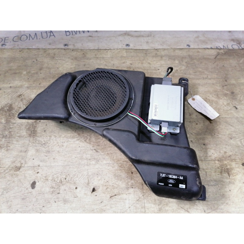 Сабвуфер (электрика) FORD ESCAPE MK1 7l8t18c804aa