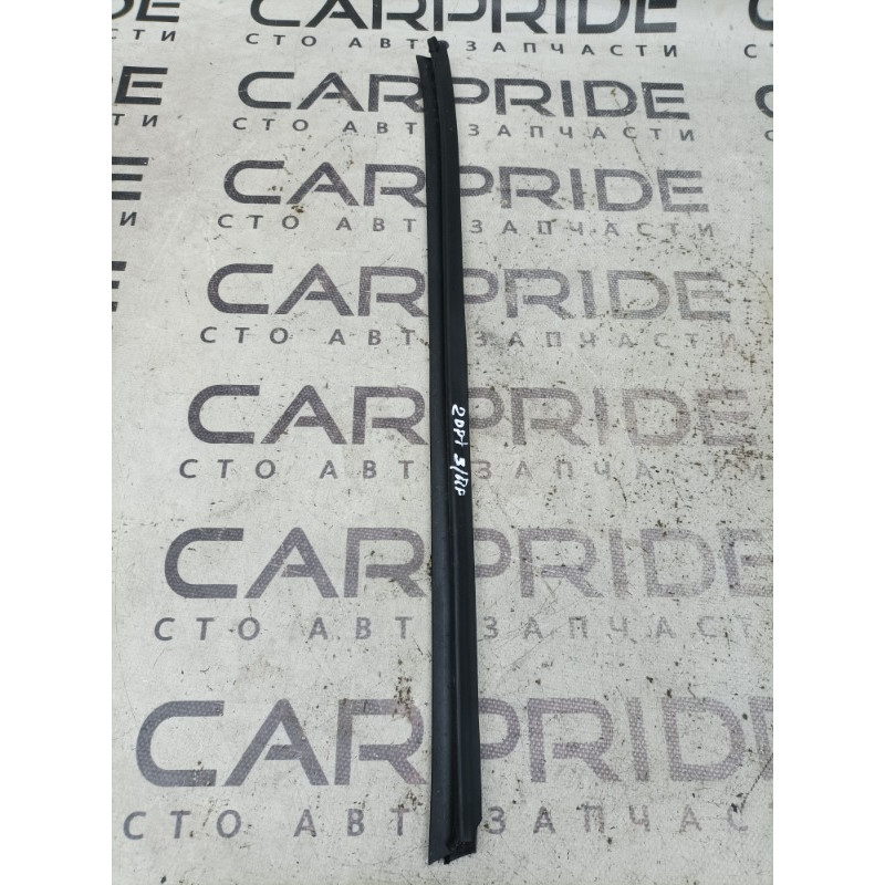 Молдинг стекла внутренний (наружные элементы кузова) KIA Optima TF 2015 2.4 832412T000