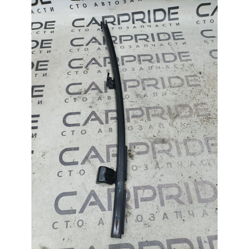 Направляющая стекла двери (кузов и элементы) Subaru Outback BS 2016 2.5 61240AL10B