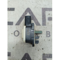 Датчик удару