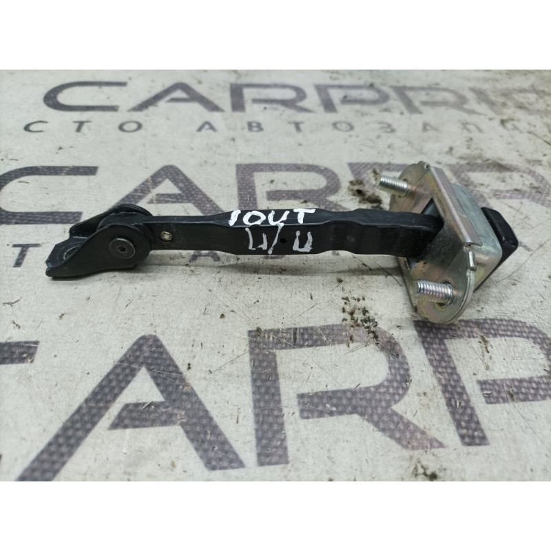 Ограничитель двери (кузов и элементы) Subaru Outback BS 2016 2.5 61124AL00A