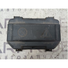 Кришка блока запобіжників