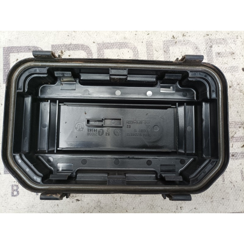 Крышка блока предохранителей (двигатель и элементы) BMW 3-series F30 2014 N20B20 61149224872