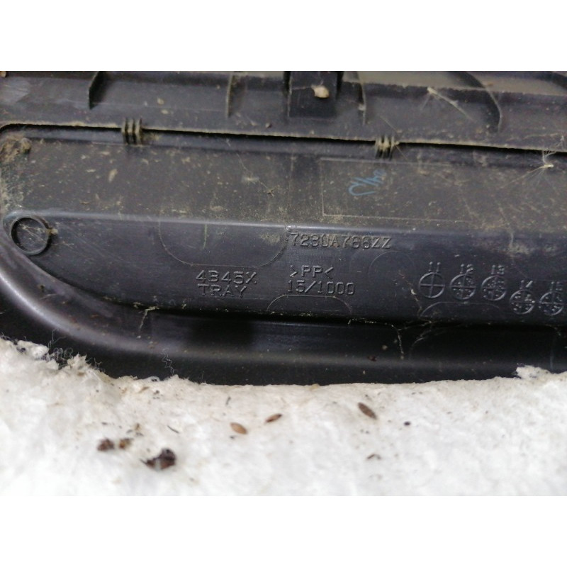 Обшивка багажника (салон) Mitsubishi Outlander GF 2017 2.4 7230a364