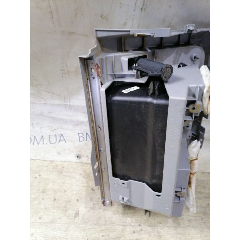 Бардачок (салон) Subaru Forester SJ 2016 2.5 66055fj030