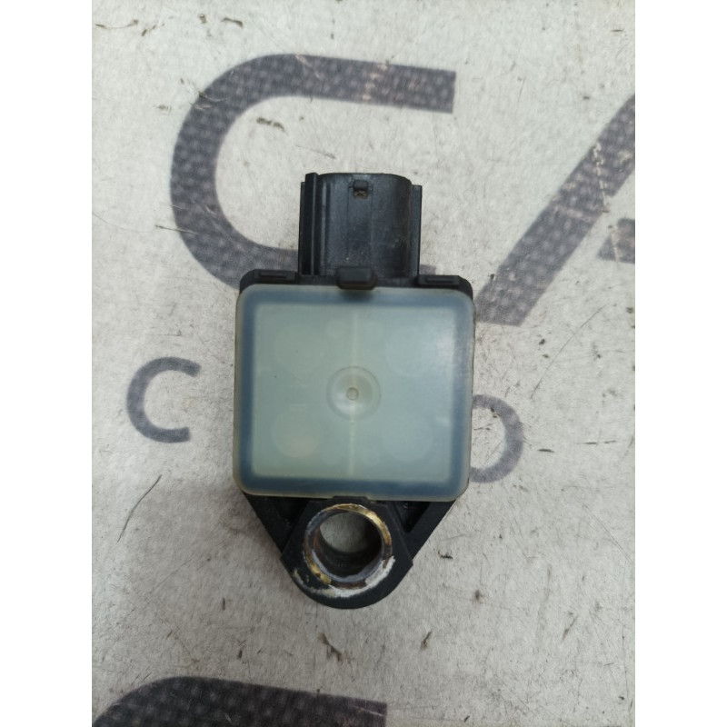 Датчик удара (электрика / датчики) Jeep Compass MK49 2011 2.4 68056162aa