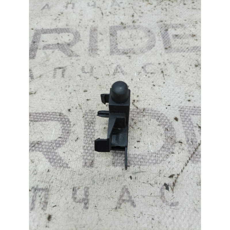 Концевик педали тормоза (электрика / датчики) FORD ESCAPE MK3 2014 1.6 bv6115852aa