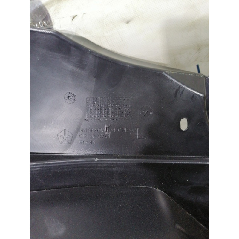 Обшивка багажника (салон) Dodge Durango WD 2015 5.7 HEMi 05108283af